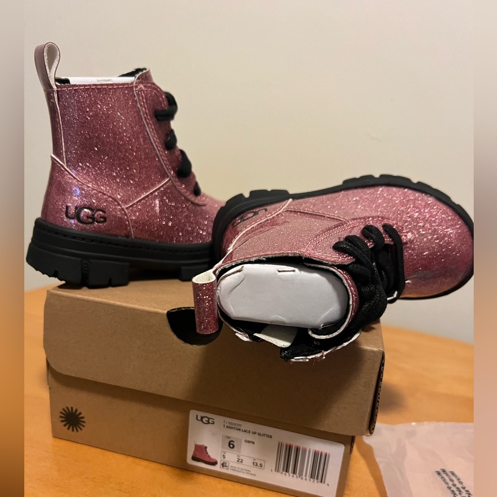 UGG Ashton glitter boots. Toddler size 6. New in box